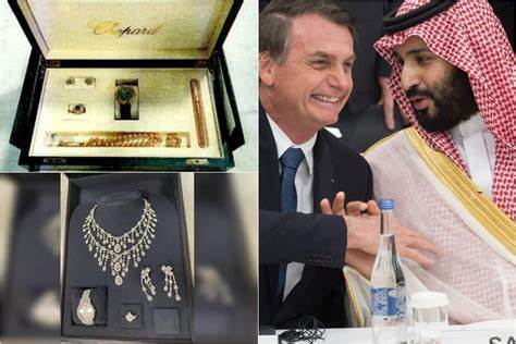 MONTAGEM / O CAFEZINHO Montagem / O cafezinho Bolsonaro e o príncipe saudita Mohammed bin Salman